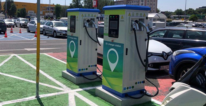 電動(dòng)汽車(chē)充電樁及模塊